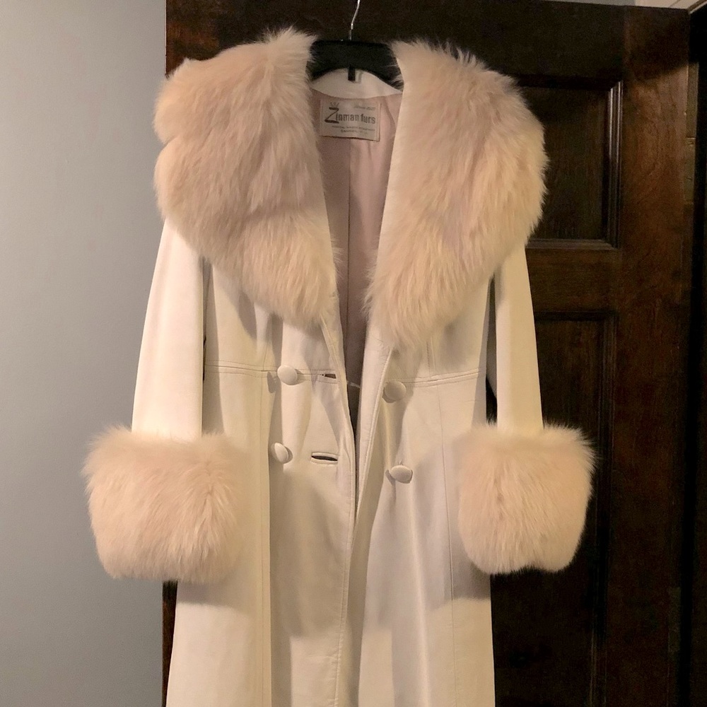 1960s Hollywood Glam White Leather & Fox Zinman Furs Statement